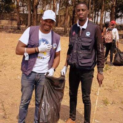 COORDENADOR PROVINCIAL DA AEUPA NA HUÍLA PARTICIPA NA CAMPANHA DE LIMPEZA DO MERCADO DO KM40
