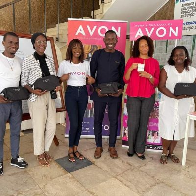 Estudantes Universitários Graduados em Mestrado de Rua – MBS