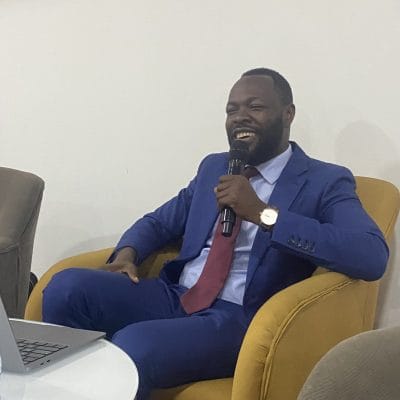 SEGUNDO DIA DO ENCONTRO NACIONAL DE LÍDERES ESTUDANTIS MARCADO COM CHAMADO À SIMPLICIDADE